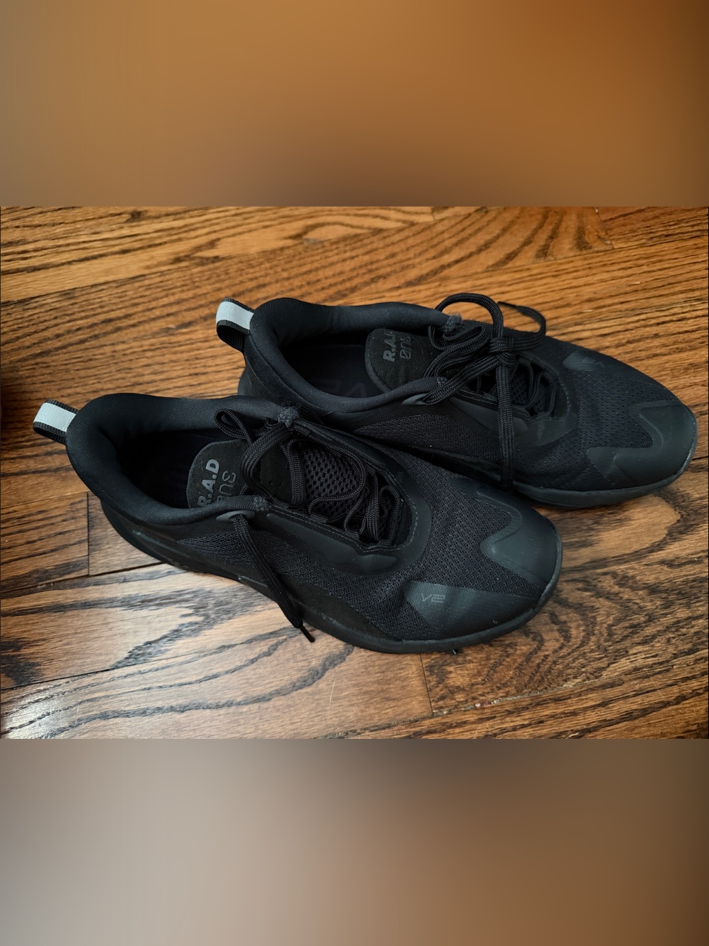 NWOT All Black R.A.D. ONE V2 (8 W / 6.5 M)